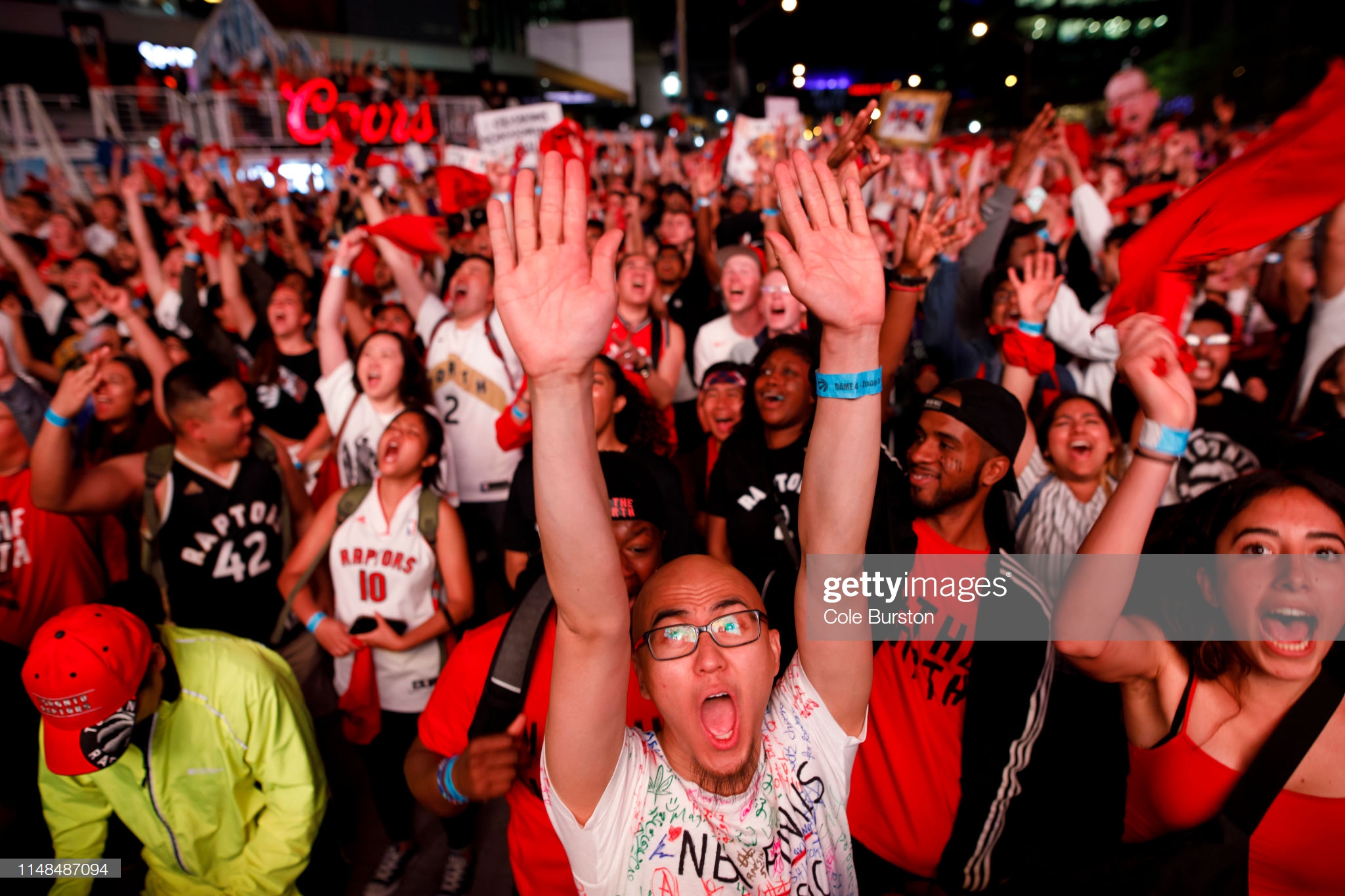 https://media.gettyimages.com/photos/fans-react-as-toronto-raptors-fans-gather-to-watch-game-4-of-the-nba-picture-id1148487094?s=2048x2048